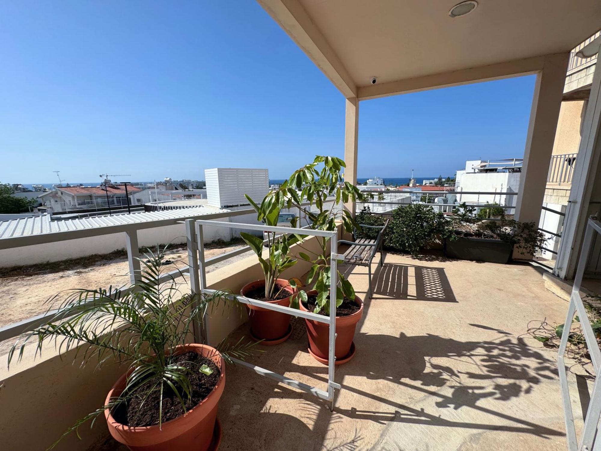 Topikos Apartments Ayia Napa Exteriör bild