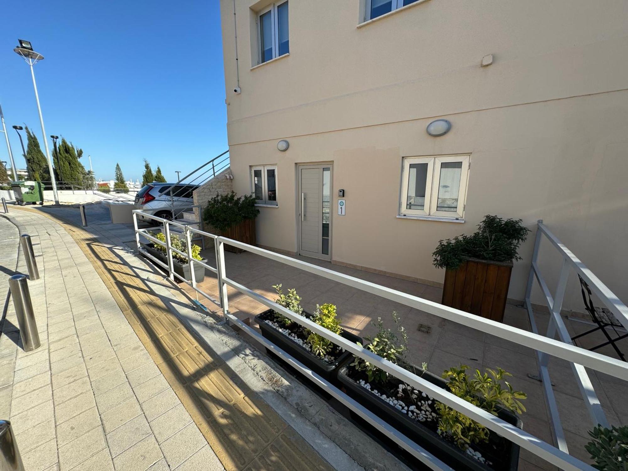 Topikos Apartments Ayia Napa Exteriör bild
