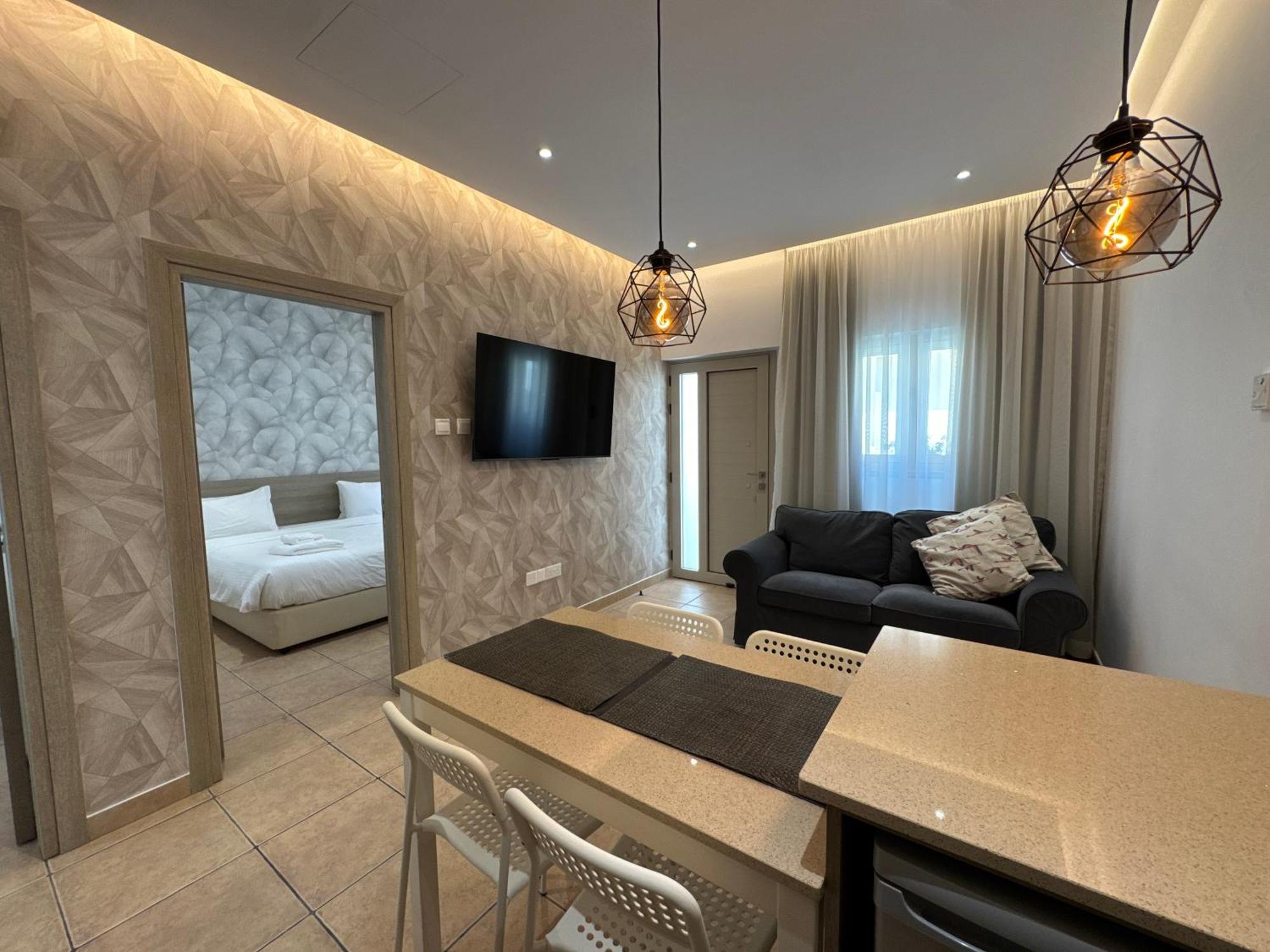 Topikos Apartments Ayia Napa Exteriör bild